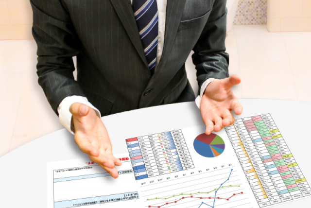 金融機関との折衝とサポート